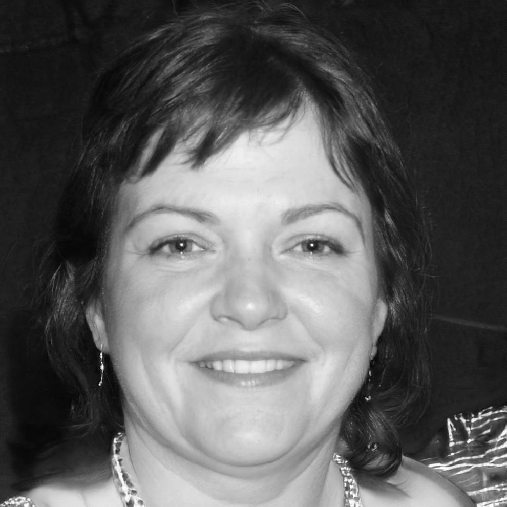 Esperanza Morales, experta en análisis financiero